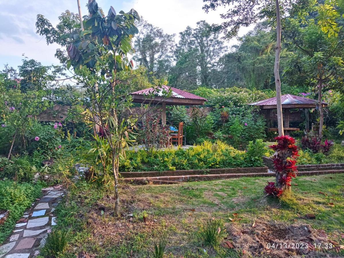 Gabelo Guest House Bukittinggi Luaran gambar